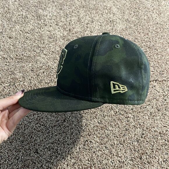 MINNESOTA TWINS New Era “Armed Forces Day" Camo Fitted Hat (7 1/8) 59FIFTY MLB - Picture 2 of 7